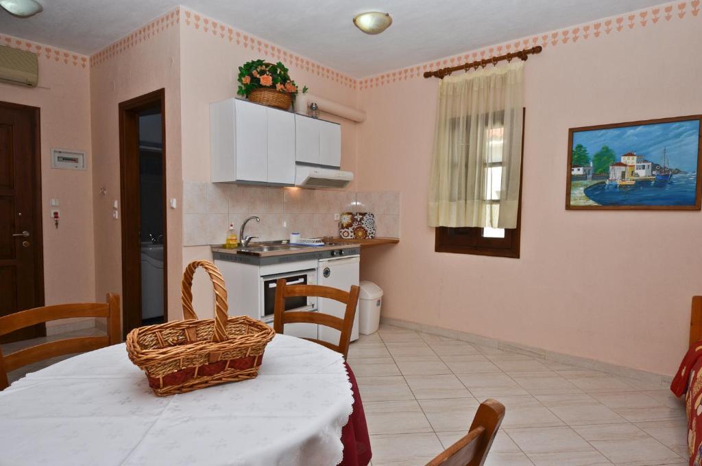 Aris Junior Studio & Apartments Neo Klima Oda fotoğraf