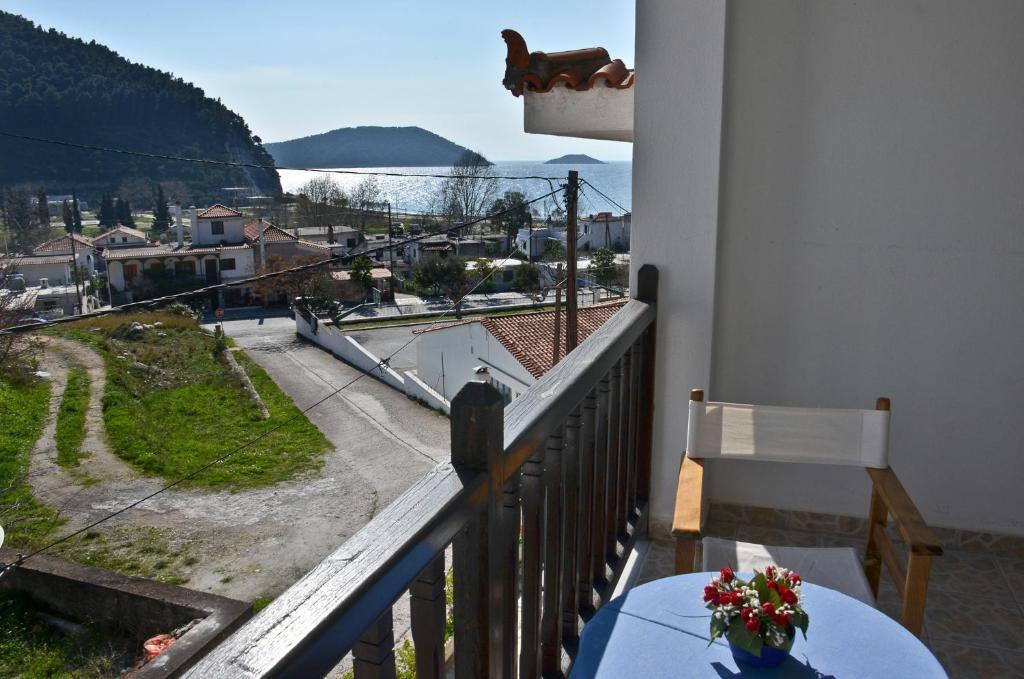 Aris Junior Studio & Apartments Neo Klima Dış mekan fotoğraf